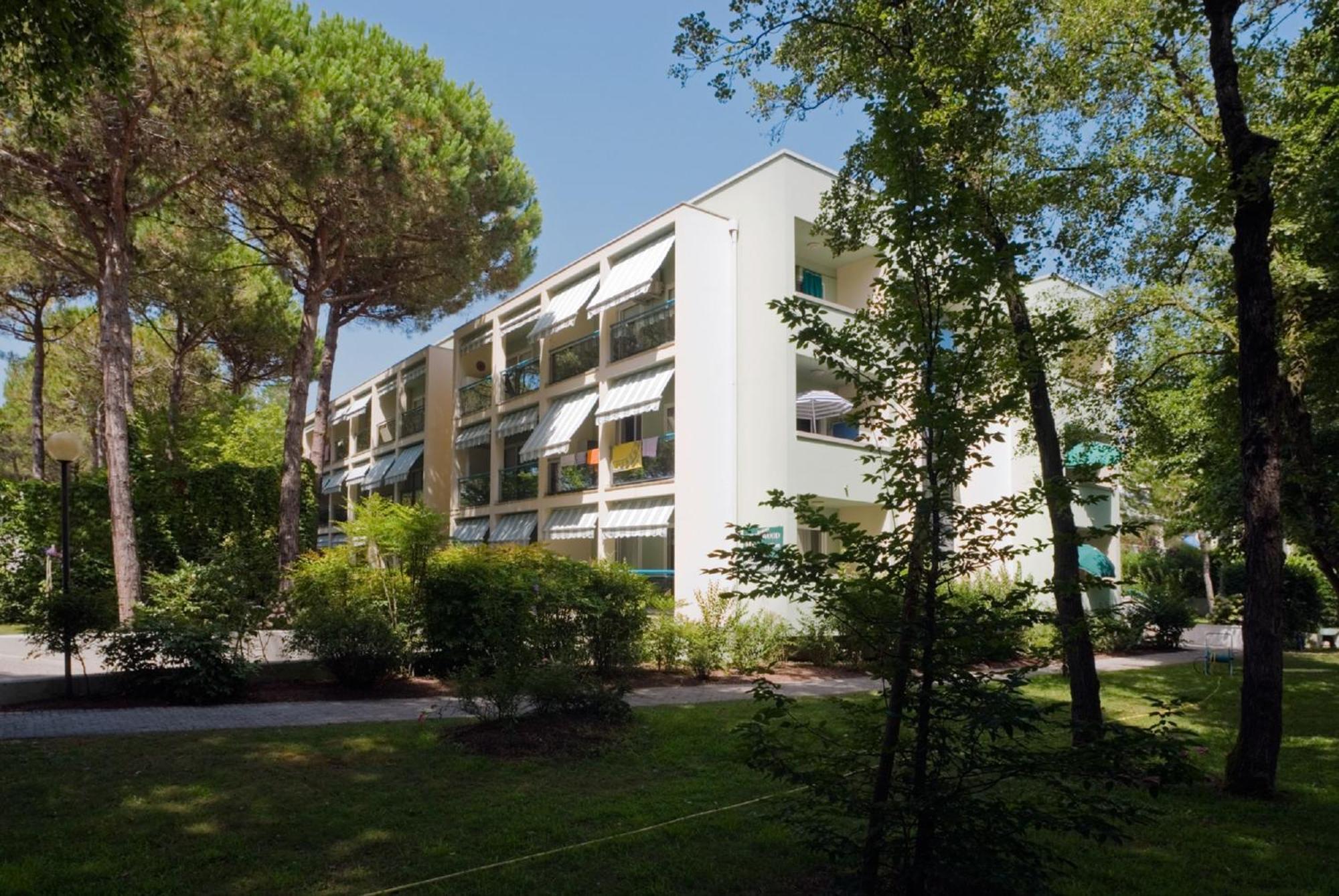 Residence Pinewood Bibione Buitenkant foto